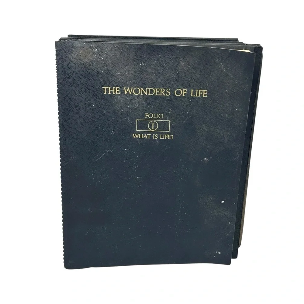 1964 VINTAGE THE WONDER OF LIFE FOLIO 12 BOOKS AND MEADE MICROSCOPE BOOK
